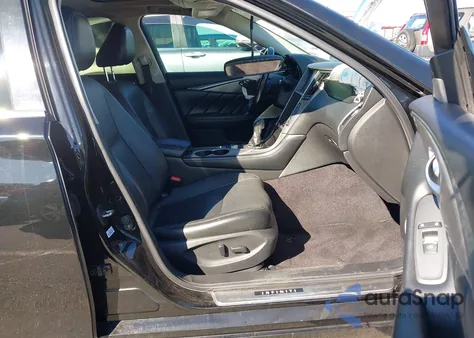 2017 Infiniti Q50 2.0T Premium из США, поврежденный, VIN JN1CV7AP0HM640610